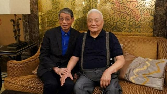 开云运营管理部-为93岁恩师先后操持六次足坛大聚会，82 岁徐根宝诠释感谢、感恩和感悟|年维泗|足球|中国足坛|上海海港|王俊生_新浪体育_新浪新闻